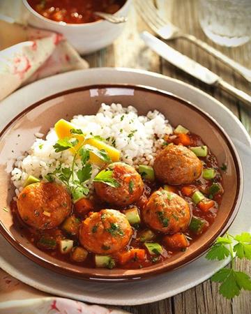 Albóndigas con tomate y aguacate | blog