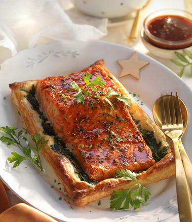 Salmón en hojaldre con salsa barbacoa | 